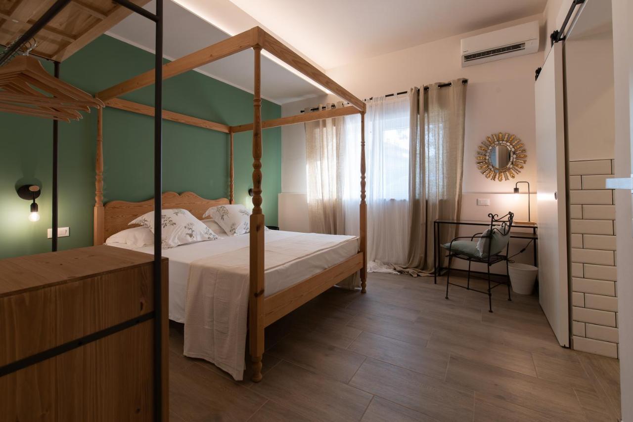 Tenuta Tre Gemme A Mare - Suite Salvia เปสการา ภายนอก รูปภาพ