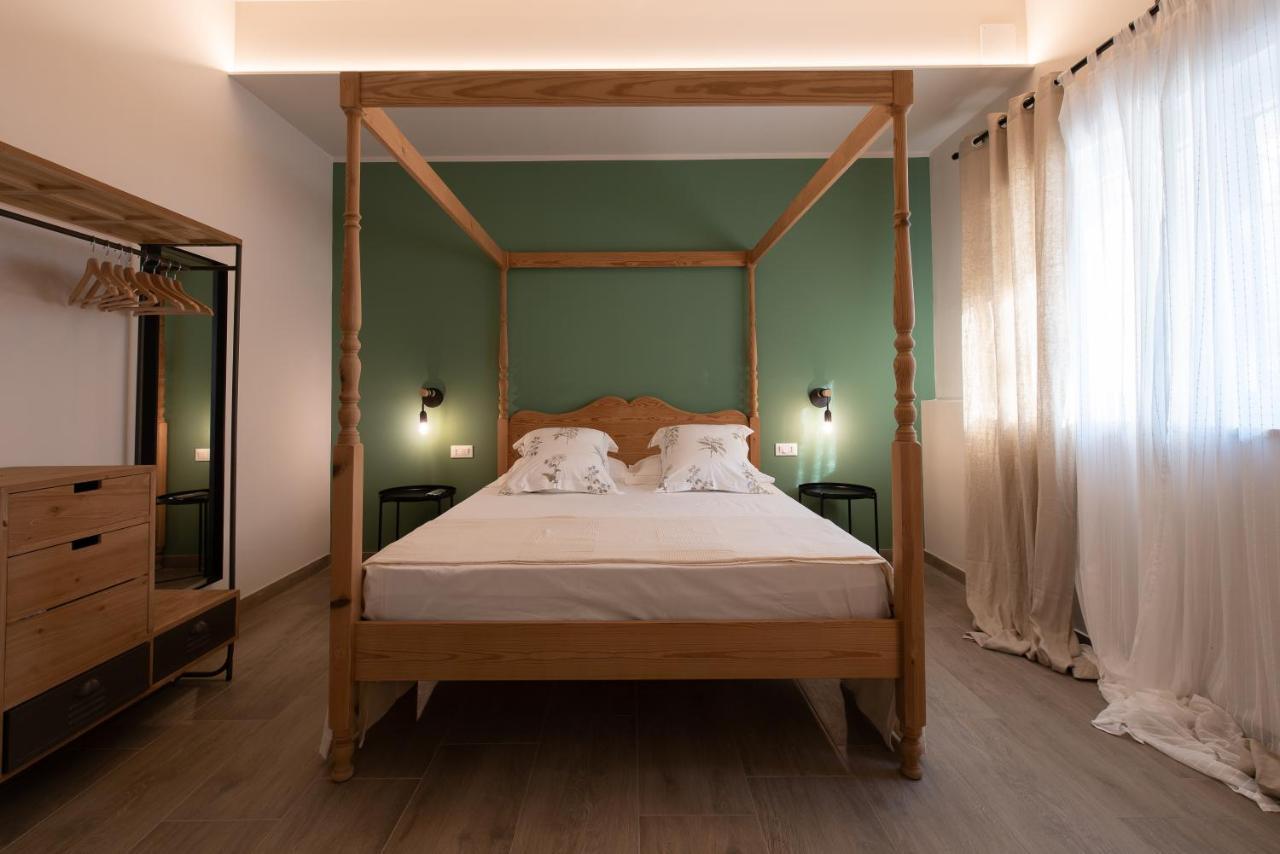 Tenuta Tre Gemme A Mare - Suite Salvia เปสการา ภายนอก รูปภาพ